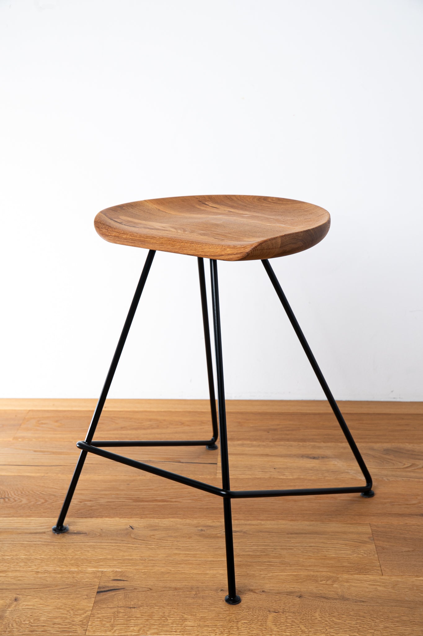 Claro bar stool